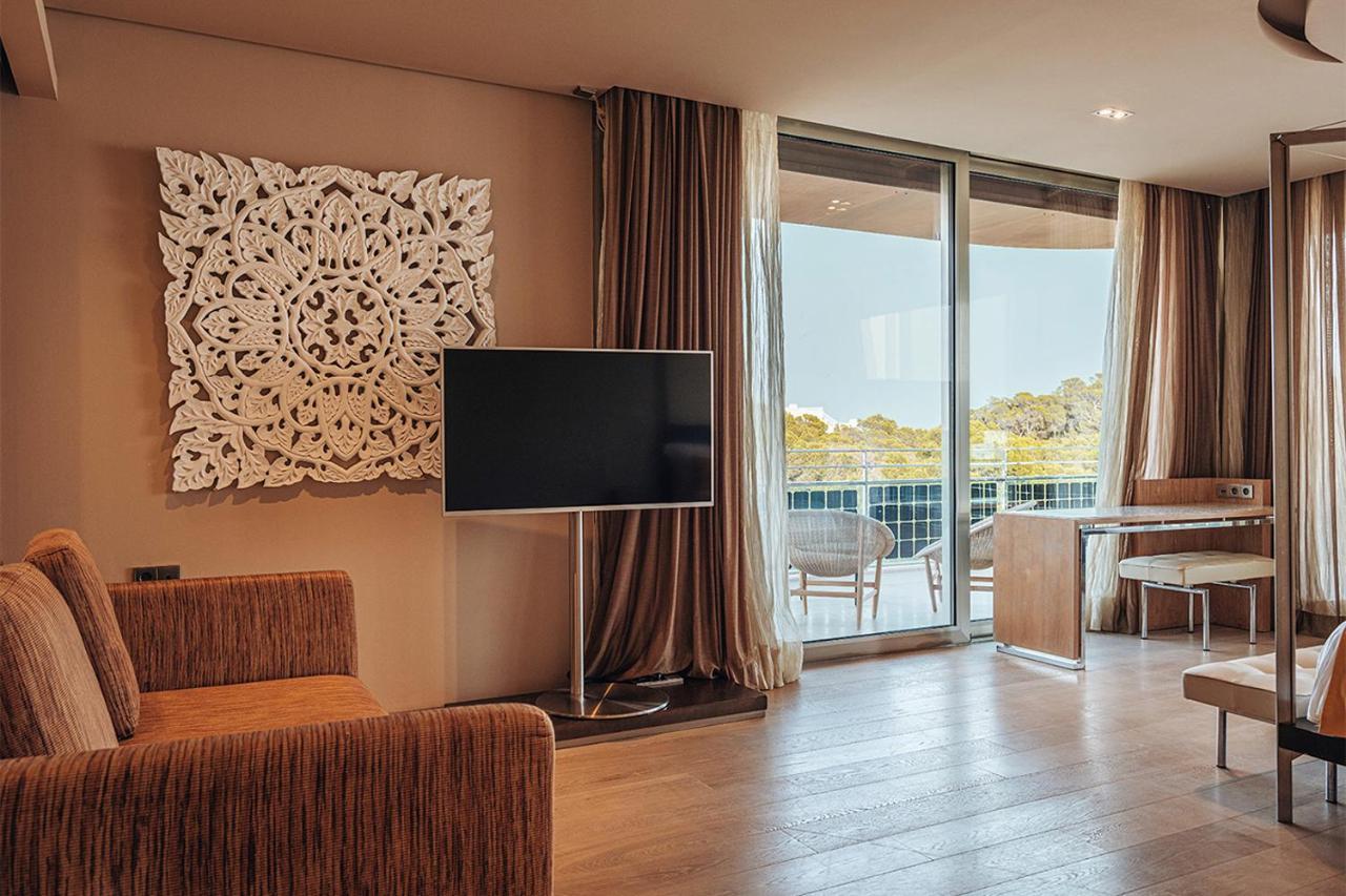 Aguas De Ibiza Grand Luxe Hotel - Small Luxury Hotel Of The World Santa Eularia des Riu Esterno foto